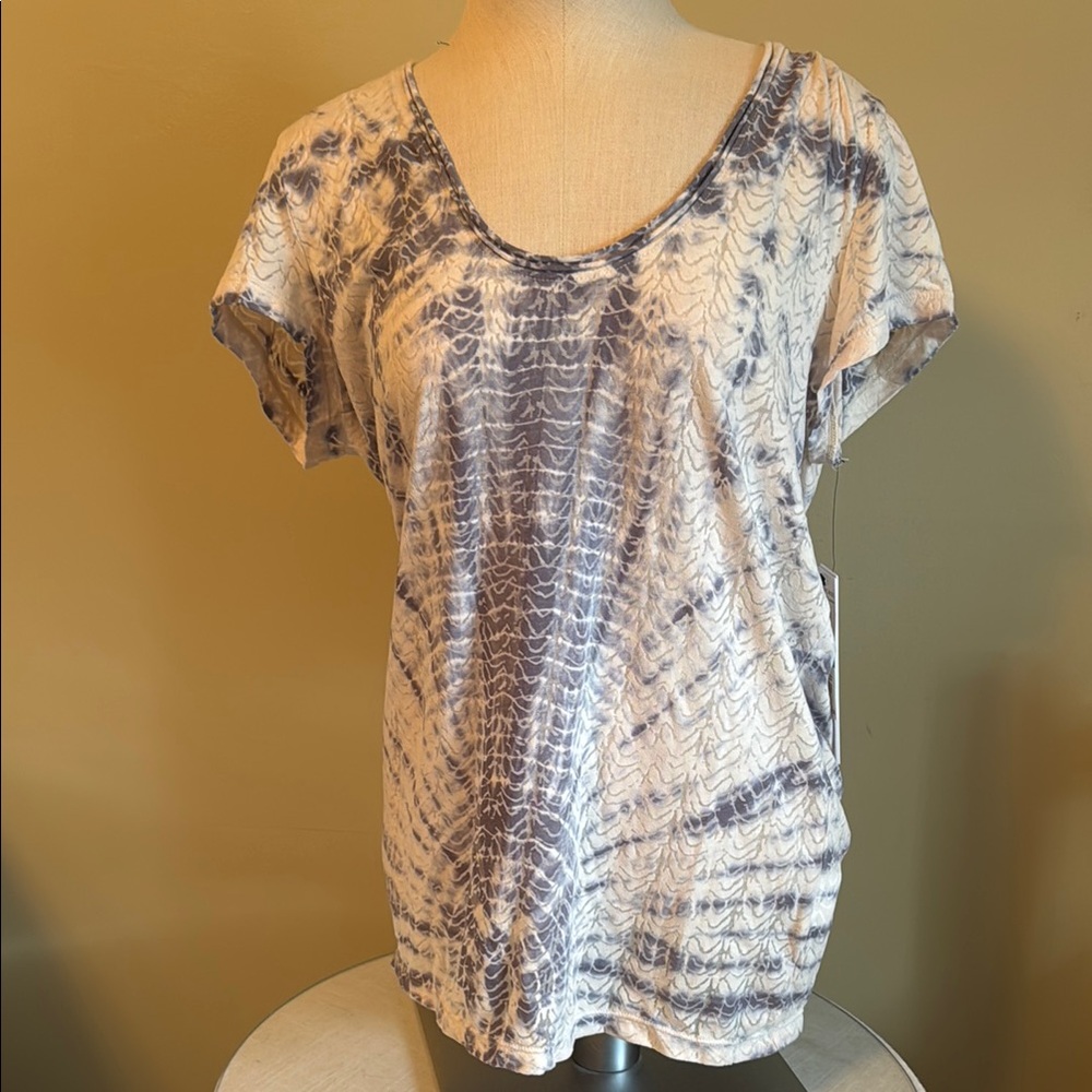 Size Large Calvin Klein Jeans blue and beige  Relaxed Short Cap Sleeve Tee